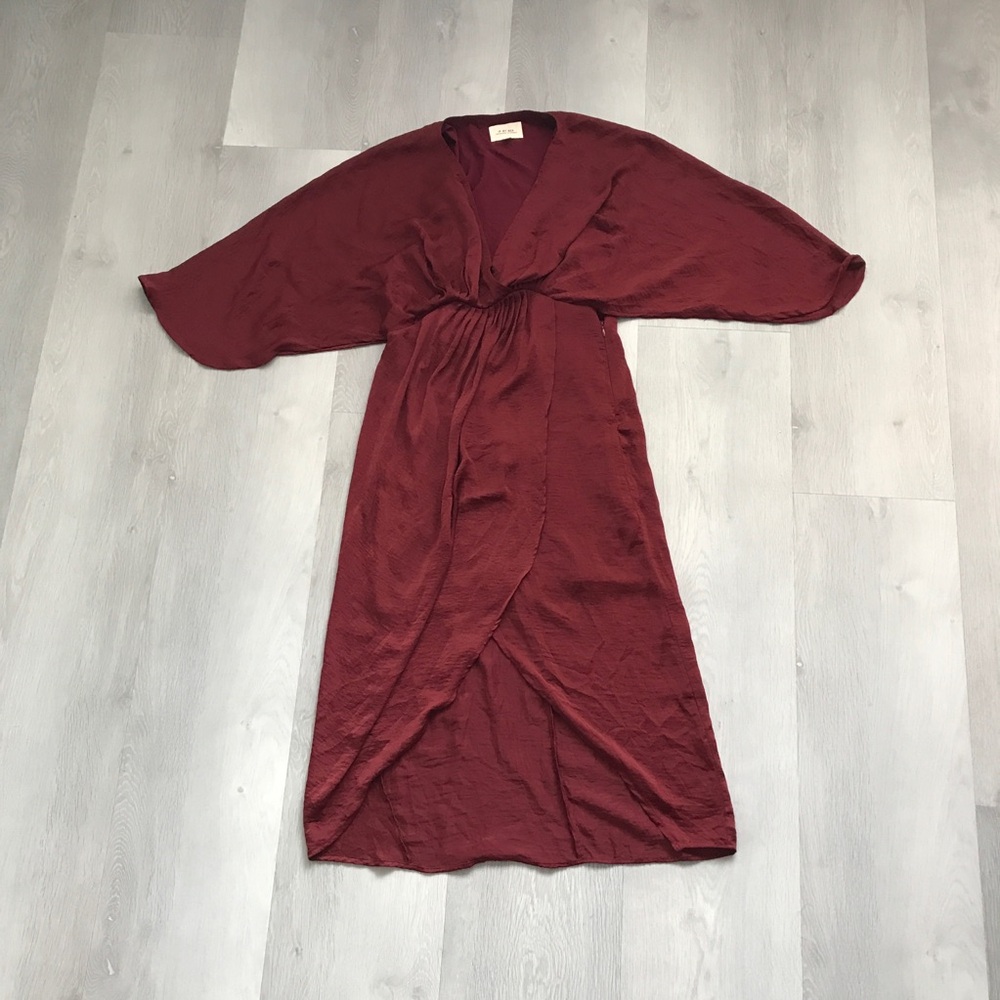 IF BY SEA BORDEAUX DRESS LONG CAPE SLEEVES FAUX WRAP SMALL